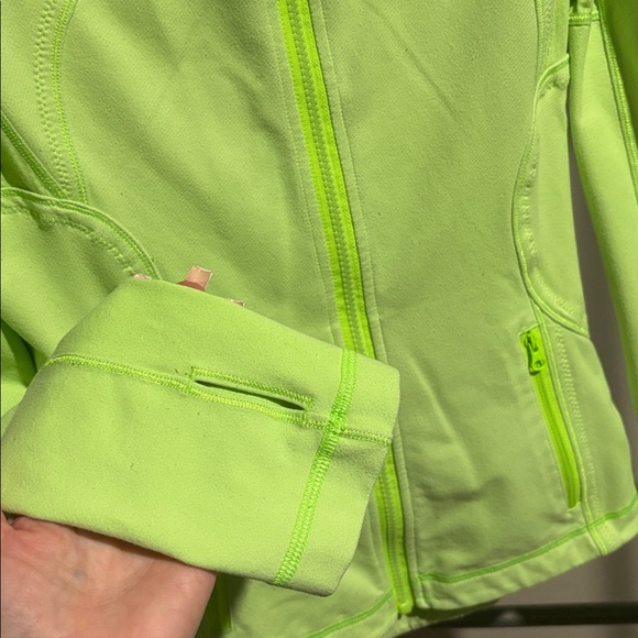 Lululemon Forme Jacket - Picture 5 of 9